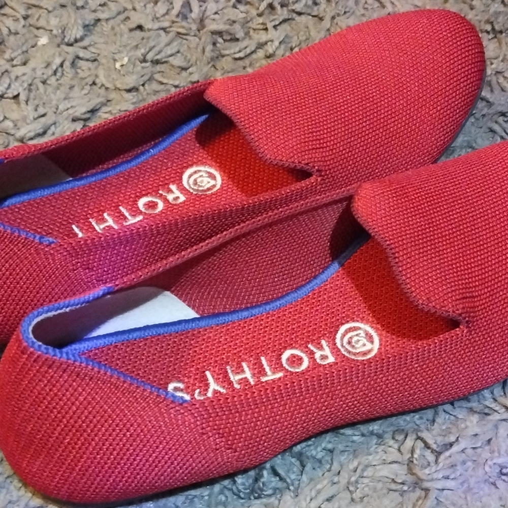 Rothy’s Red The Point Size 8